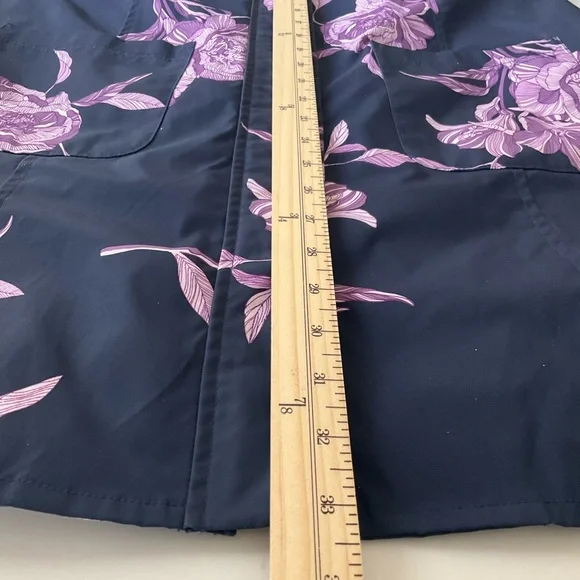 Chico's Navy Trench Coat with Pink-Lilac Floral Print Size 1 (Medium) - Picture 10 of 11
